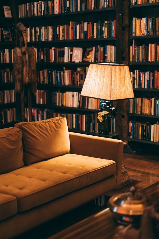 How to Create a Cozy Reading Nook in Your Home